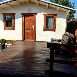https://beautiful-wooden-house-with-a-private-swimming-pool.es-andalucia.com